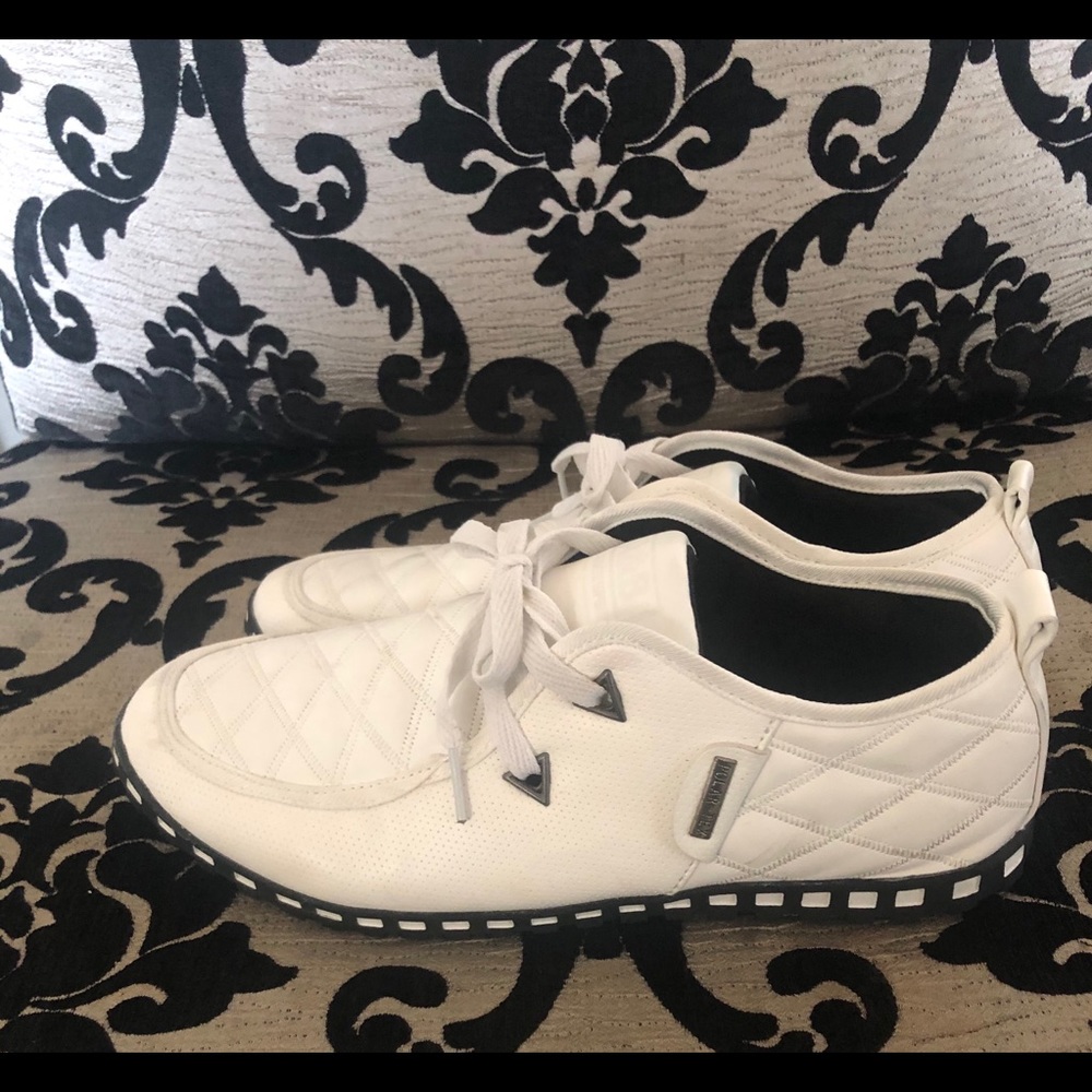 Men’s shoes - Picture 2 of 3